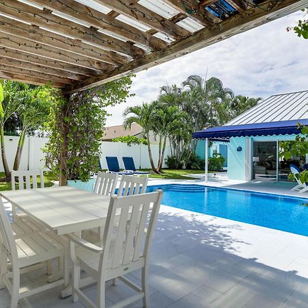 Coastal Villa With Private Yard And Heated Pool! North Palm Beach Exteriör bild